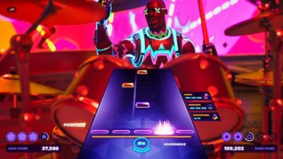 لقطة شاشة من Fortnite Festival تعرض تجربة اللعب مع نوتات موسيقية تتحرك على الشاشة